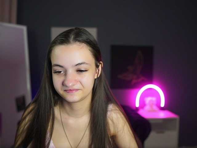 Zoenica live cam on BongaCams