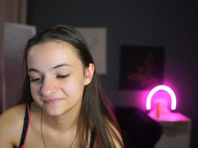 Zoenica live cam on BongaCams