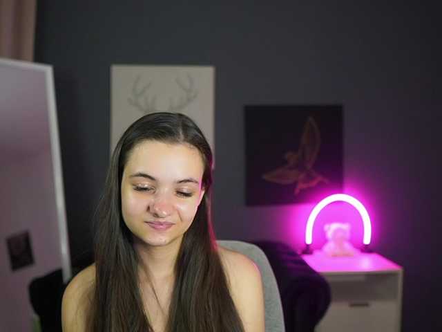 Zoenica live cam on BongaCams