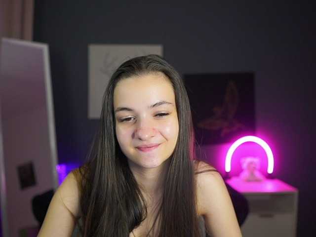 Zoenica live cam on BongaCams