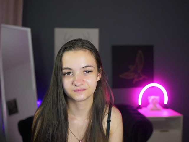 Zoenica live cam on BongaCams