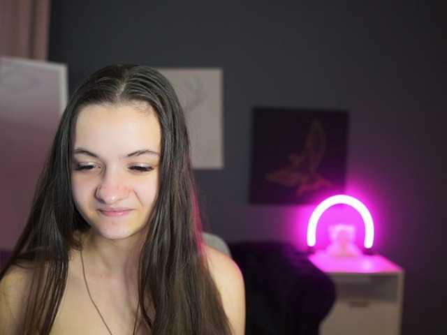 Zoenica live cam on BongaCams