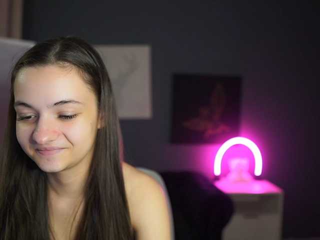 Zoenica live cam on BongaCams