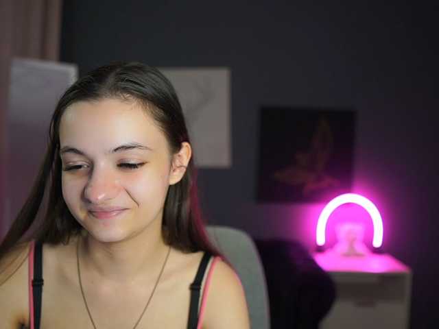 Zoenica live cam on BongaCams