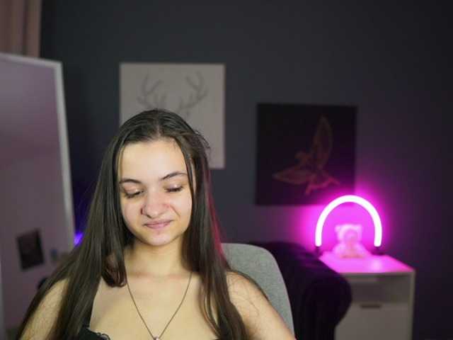 Zoenica live cam on BongaCams