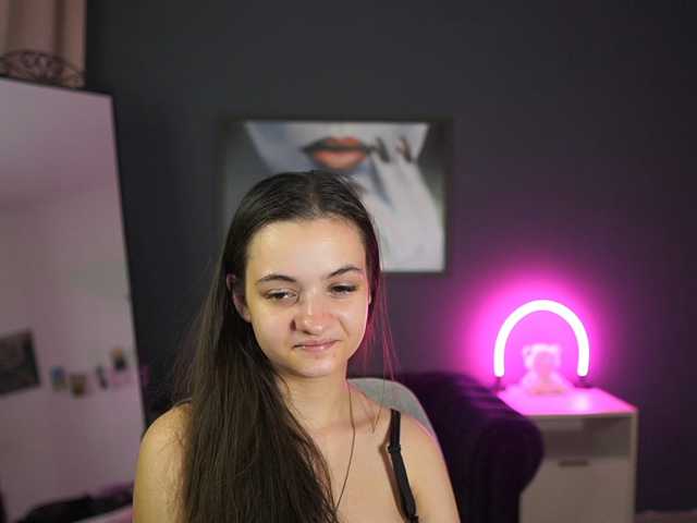 Zoenica live cam on BongaCams