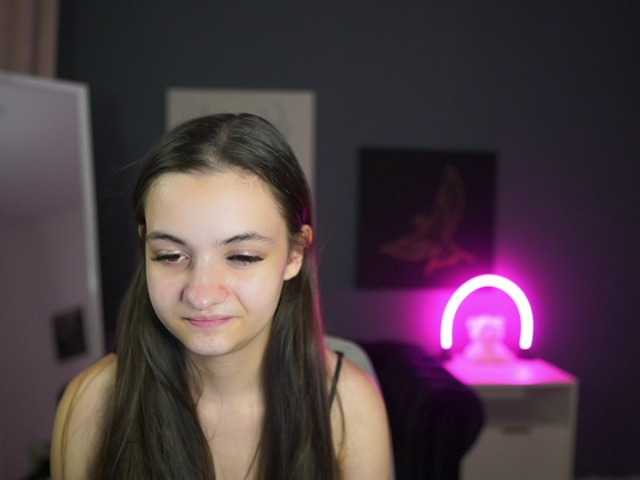 Zoenica live cam on BongaCams
