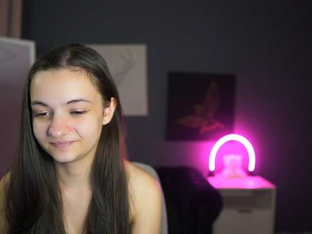 Zoenica live cam on BongaCams