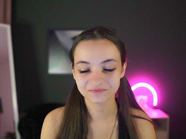 Zoenica live cam on BongaCams