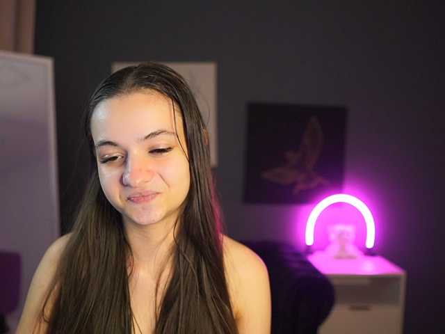 Zoenica live cam on BongaCams