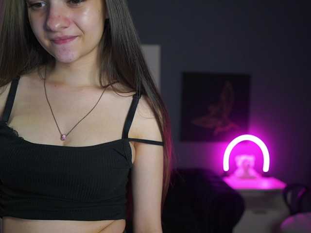 Zoenica live cam on BongaCams