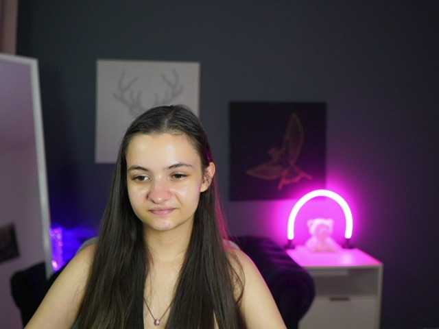 Zoenica live cam on BongaCams