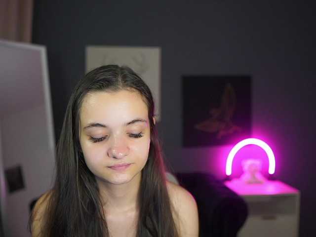Zoenica live cam on BongaCams