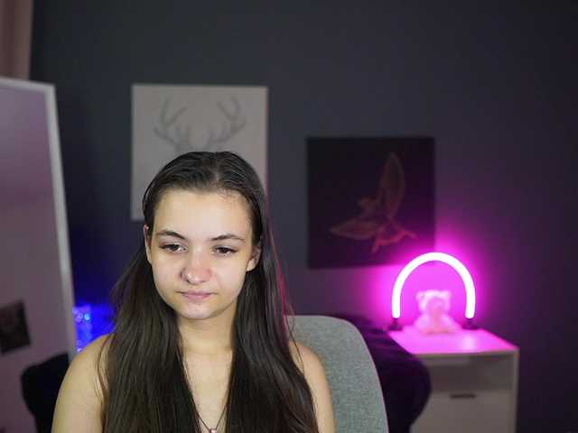 Zoenica live cam on BongaCams