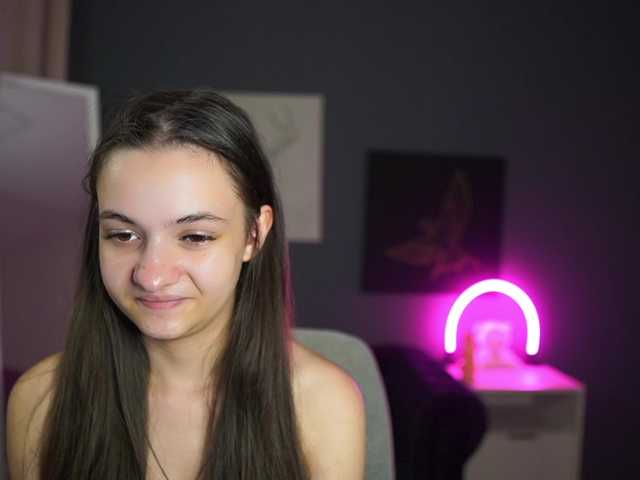 Zoenica live cam on BongaCams