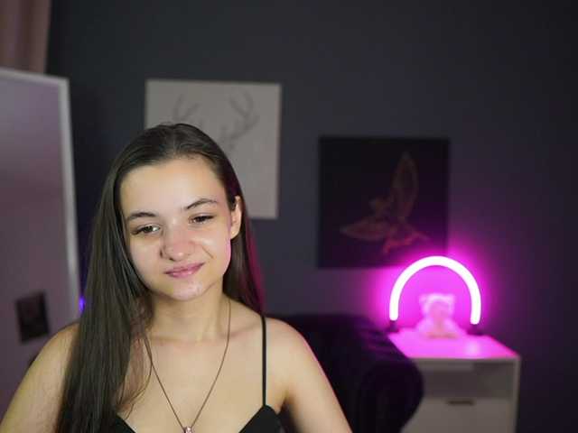 Zoenica live cam on BongaCams