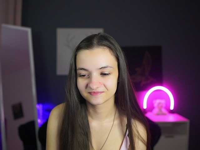 Zoenica live cam on BongaCams