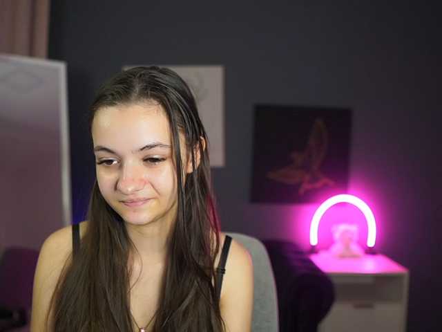 Zoenica live cam on BongaCams