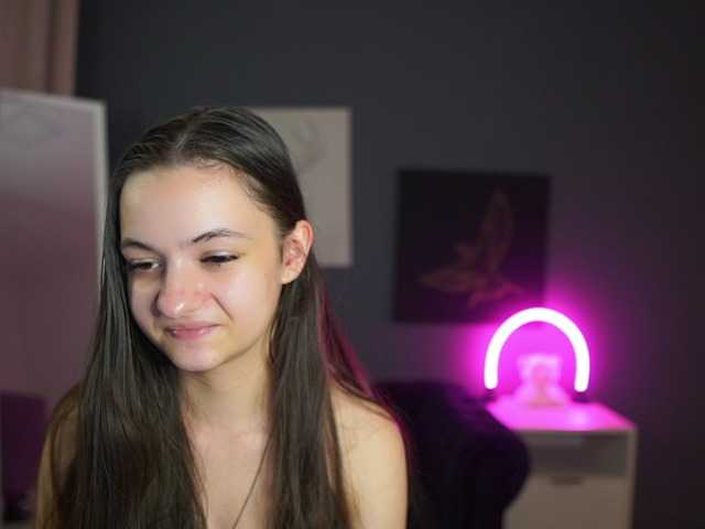 Zoenica live cam on BongaCams