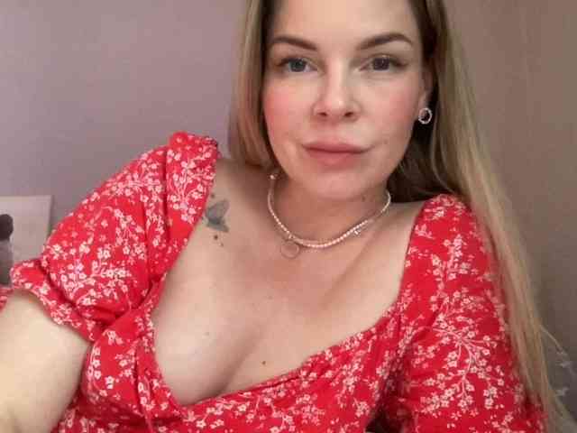 AnnaRosea webcam