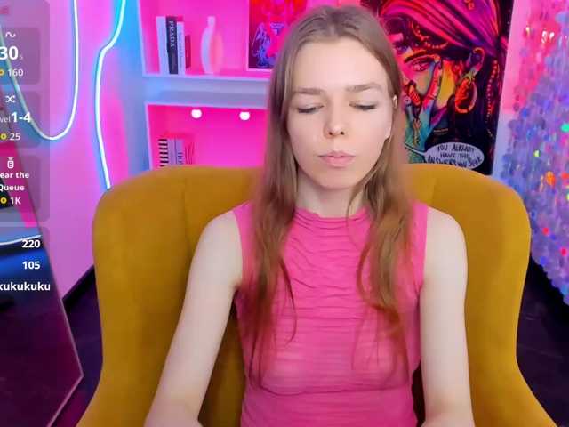 Tina-Taylor live cam preview