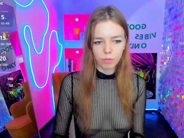 Tina-Taylor live cam on BongaCams