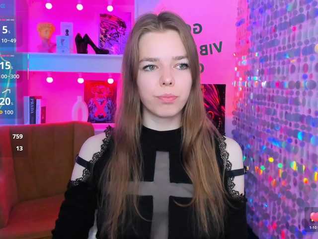 Tina-Taylor live cam on BongaCams