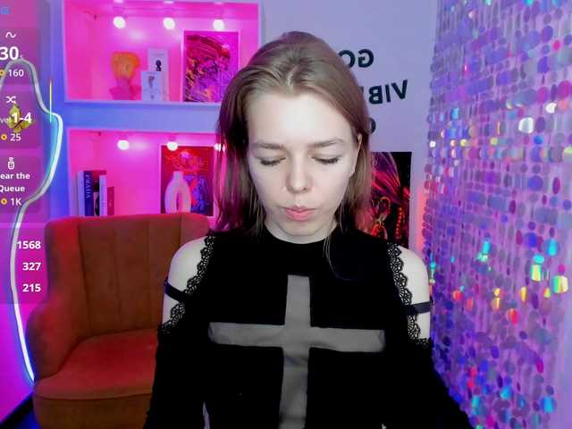 Tina-Taylor live cam on BongaCams