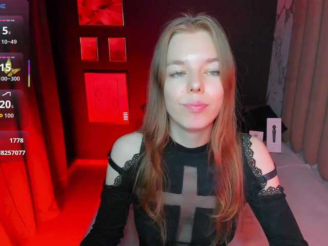Tina-Taylor live cam on BongaCams