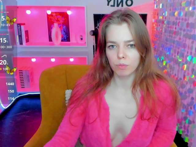 Tina-Taylor live cam on BongaCams