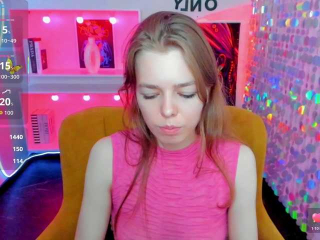 Tina-Taylor live cam on BongaCams