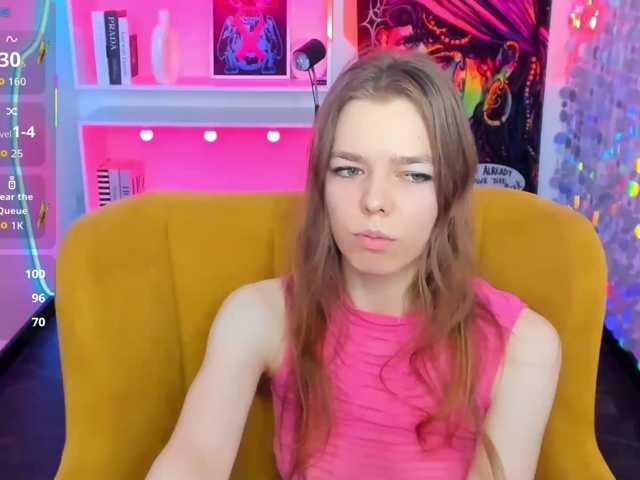 Tina-Taylor live cam preview