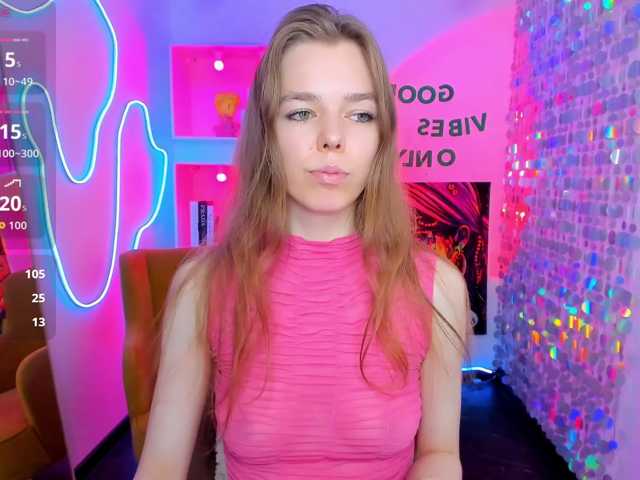 Tina-Taylor live cam on BongaCams