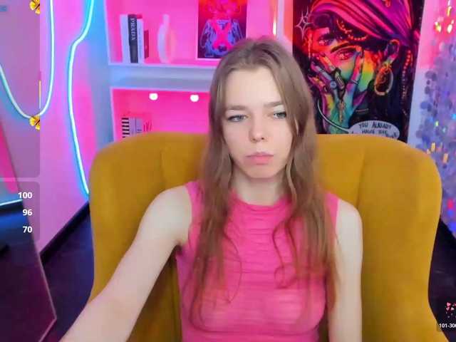 Tina-Taylor webcam