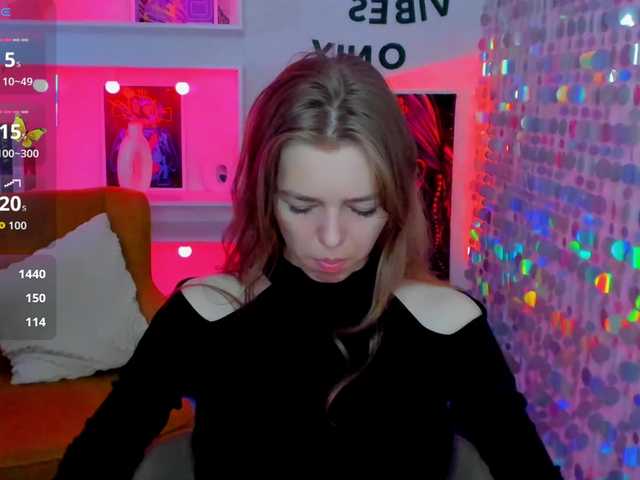 Tina-Taylor live cam on BongaCams