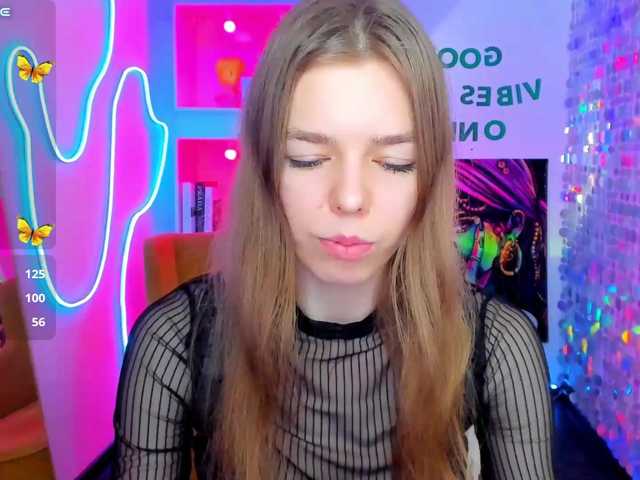 Tina-Taylor live cam on BongaCams