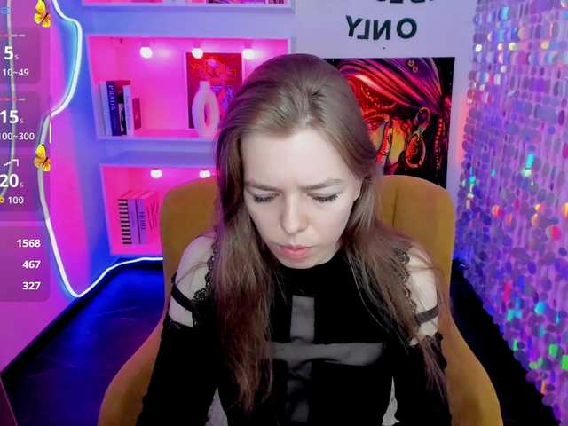 Tina-Taylor live cam on BongaCams