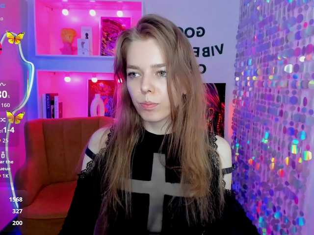 Tina-Taylor live cam on BongaCams
