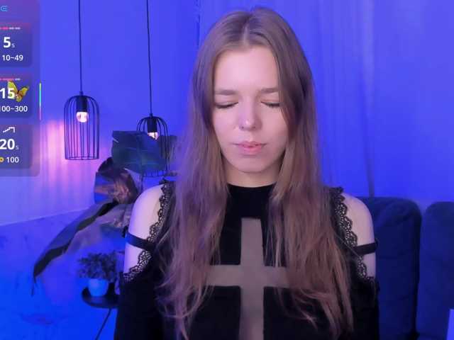 Tina-Taylor live cam