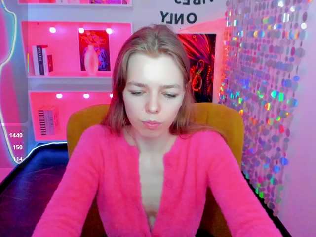 Tina-Taylor live cam on BongaCams
