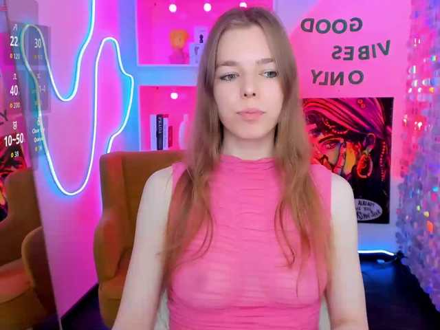 Tina-Taylor live cam on BongaCams