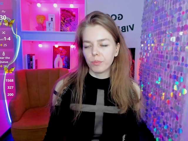 Tina-Taylor live cam on BongaCams