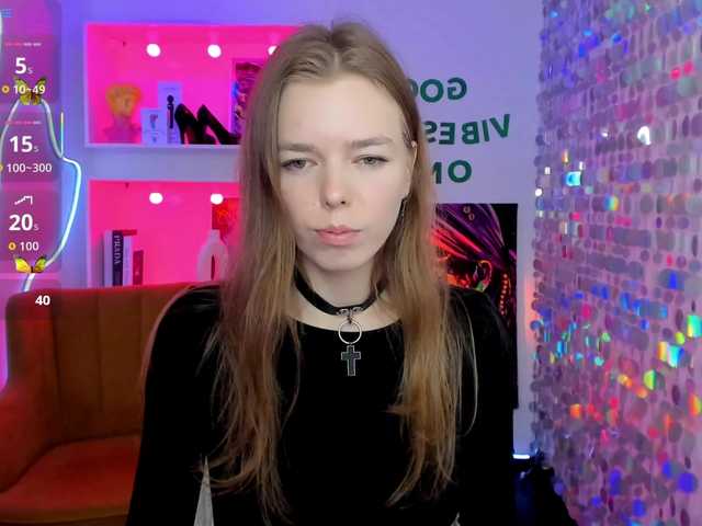 Tina-Taylor live cam on BongaCams