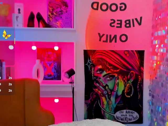 Tina-Taylor live cam on BongaCams