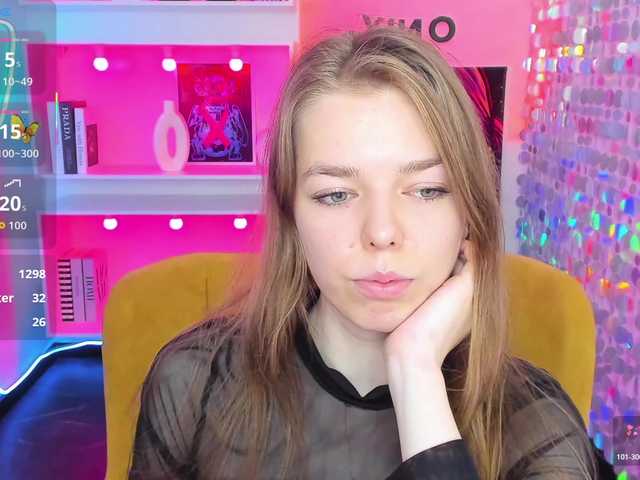 Tina-Taylor live cam on BongaCams