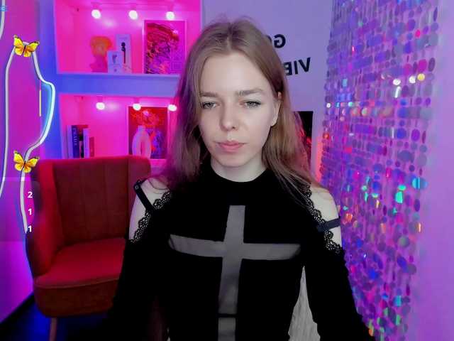 Tina-Taylor live cam on BongaCams