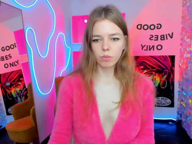 Tina-Taylor live cam on BongaCams