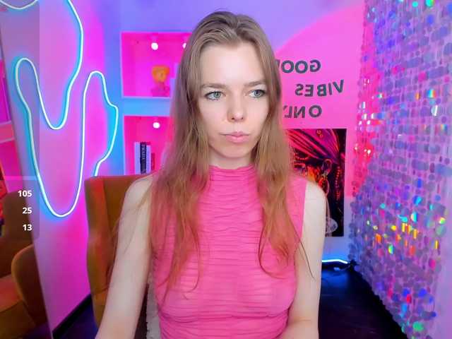 Tina-Taylor live cam on BongaCams