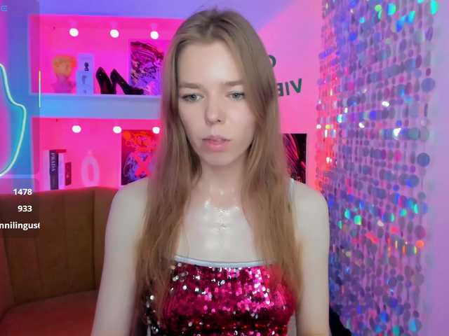 Tina-Taylor live cam on BongaCams