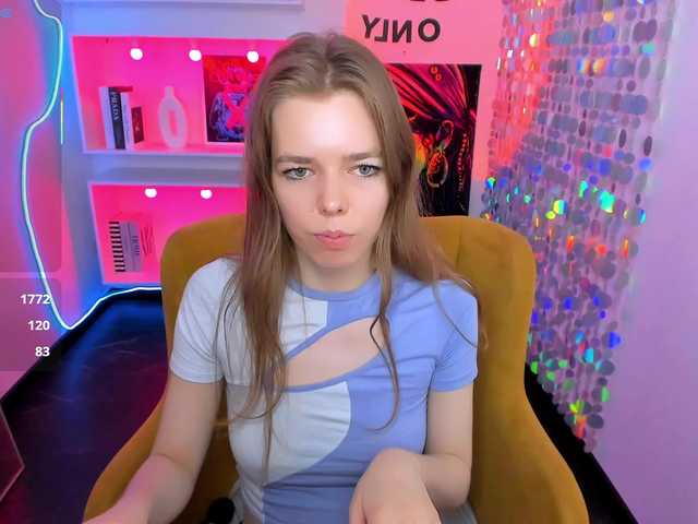 Tina-Taylor live cam on BongaCams